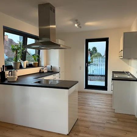 Moderne Ferienwohnung Mit Terrasse, Grill & Privatparkplatz Venningen Exterior foto