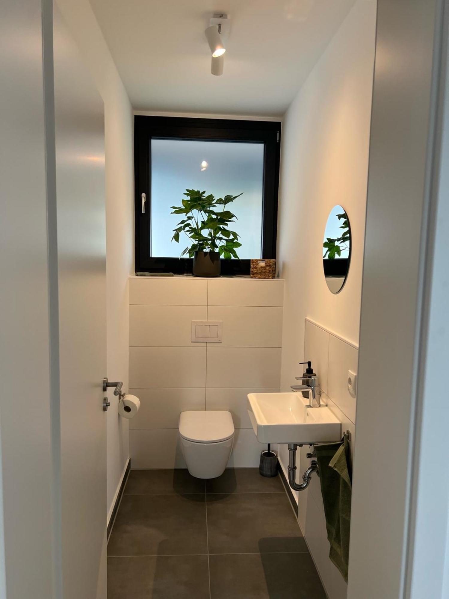 Moderne Mit Terrasse, Grill & Privatparkplatz * Venningen
