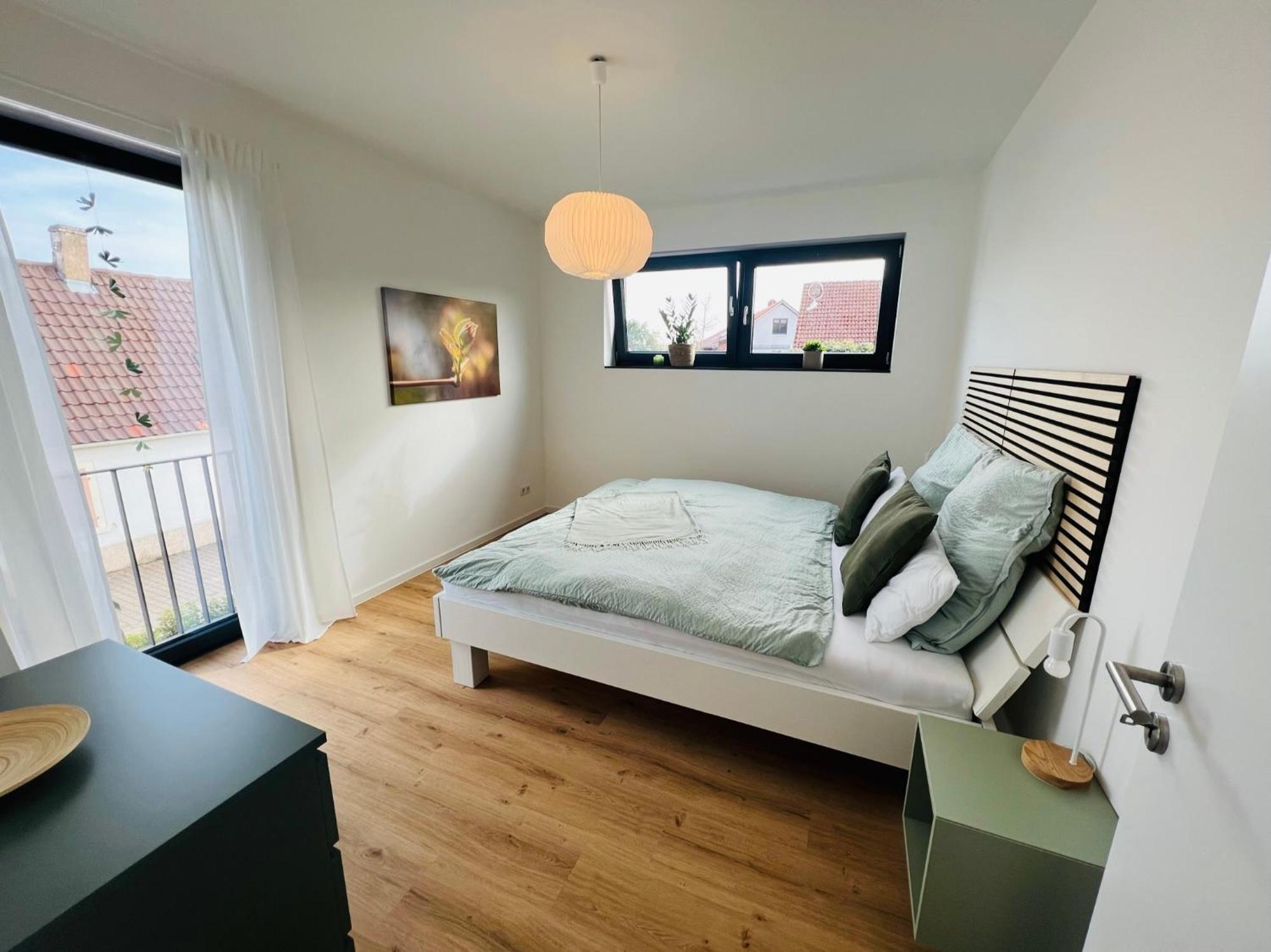 Moderne Mit Terrasse, Grill & Privatparkplatz * Venningen